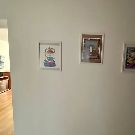 T Joanna Blisko Dworca * Гливице