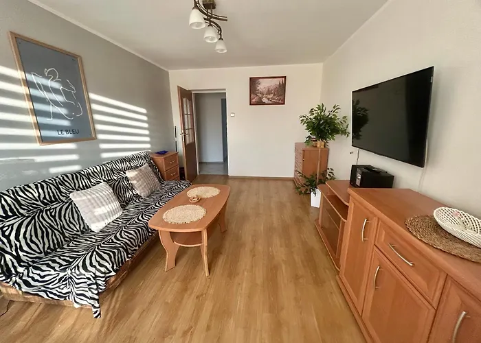 T Joanna Blisko Dworca *